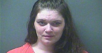 LAURA B PRATT | 2017-12-22 23:03:00 Laporte County, Indiana, La Porte County, Indiana Booking