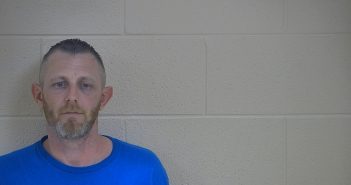 JASON W STEARMAN | 2017-12-23 00:31:00 Taylor County, Kentucky Booking