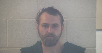TIMOTHY B BATES | 2017-12-23 02:11:00 Pulaski County, Kentucky Booking