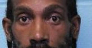 ANTONIO SUGGS | 2017-10-25 16:18:00 Lenoir County, North Carolina Booking