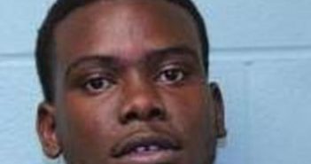 DVION MCNEILL | 2017-10-25 11:00:00 Lenoir County, North Carolina Booking