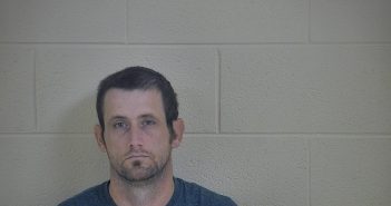 DAVID CUNDIFF | 2017-12-27 01:18:00 Taylor County, Kentucky Booking