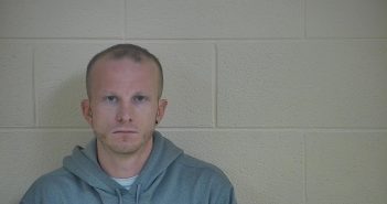 CHRISTOPHER S REYNOLDS | 2017-12-28 13:08:00 Taylor County, Kentucky Booking