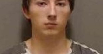 CODY LOGAN | 2017-12-29 17:04:00 Sioux County, Iowa Booking