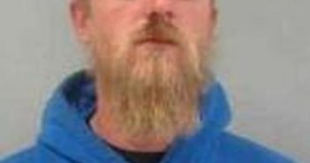 WADE GUYER | 2018-01-01 02:20:00 Fayette County, Iowa Booking