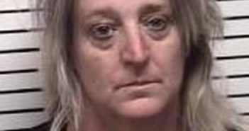 JO ROBERTS | 2018-01-02 12:56:00 Iredell County, North Carolina Booking