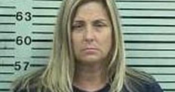 DANA BUCKELEW | 2018-01-04 16:04:00 Hood County, Texas Booking