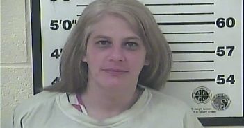 <B>COURTNEY</B> <B>NICHOLE</B> <B>WILLIAMS</B> #, Carter County, Tennessee - 2018-01-04 23:42:00