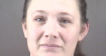 ARRENDONDO, JENNIFER ANN | 2018-01-28 00:41:00 Forsyth County, North Carolina Booking