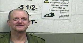<B>ROGER</B> <B>LYNN</B> <B>JOHNSON</B> #, Whitley County, Kentucky - 2018-01-30 23:06:00