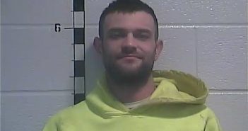 BRANDON C HOOD | 2018-01-31 20:27:00 Shelby County, Kentucky Booking