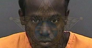 <B>JONES</B>, <B>QUINTON</B> VONTAE #, Hillsborough County, Florida - 2018-02-08 22:53:00