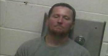 BARRETT PHELPS | 2018-02-10 07:21:00 Larue County, Kentucky Booking