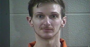 <B>ADAM</B> <B>T</B> <B>LOVITT</B> #, Laurel County, Kentucky - 2018-02-12 17:00:00
