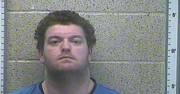 <B>MARCUS</B> <B>AARON</B> <B>MATTHEWS</B> #, Henderson County, Kentucky - 2018-02-16 21:22:00
