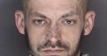 UZZEL, BRANDON LEWIS | 2018-02-17 04:43:00 Ellis County, Texas Booking