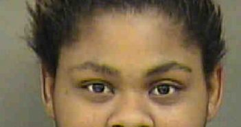 <B>STATON</B>, <B>WARDAJA</B> <B>MORESHA</B> #, Mecklenburg County, North Carolina - 2018-02-23 20:12:00