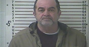 <B>WILLARD</B> <B>DAVID</B> <B>THOMAS</B> #, Hardin County, Kentucky - 2018-02-26 07:00:00