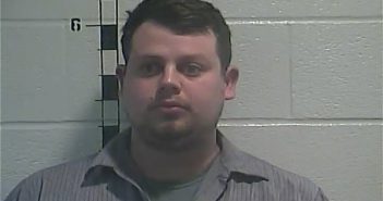 <B>JONATHAN</B> <B>JAMES</B> <B>AHEARN</B> #, Shelby County, Kentucky - 2018-02-28 06:59:00