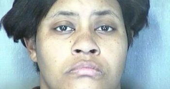 CHINNIS, VERLEAN LATUSHA | 2018-02-28 17:08:00 Charleston County, South Carolina Booking
