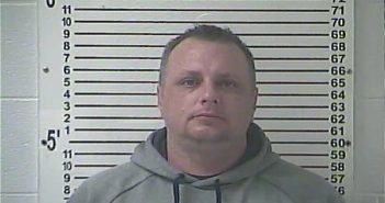 RONNIE LEE ROBEY | 2018-03-01 20:06:00 Hardin County, Kentucky Booking