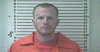 KENNETH WAYNE SMITH | 2018-03-01 11:21:00 Hardin County, Kentucky Booking