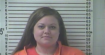 LESLI HANNAH PHELPS | 2018-03-02 01:17:00 Hardin County, Kentucky Booking