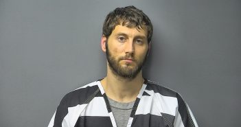 <B>STEPHEN</B> <B>EARL</B> JESSIE #, Simpson County, Kentucky - 2018-03-08 03:23:00
