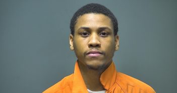 RAVON MARQUESE-DEONTA BURTON | 2018-03-12 23:12:00 Isabella County, Michigan Booking