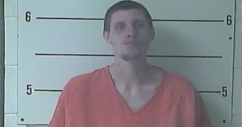 CHAD A WHITE | 2018-03-22 03:49:00 Boyd County, Kentucky Booking