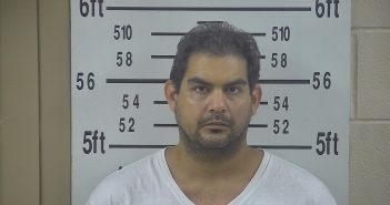 <B>JUSTIN</B> DAVID <B>ALVAREZ</B> #, Kleberg County, Texas - 2018-04-04 20:30:00