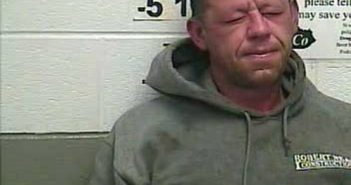 <B>STEVEN</B> <B>WAYNE</B> <B>SHELTON</B> #, Whitley County, Kentucky - 2018-04-07 00:45:00