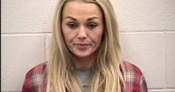<B>VALLEN</B> <B>MARIE</B> <B>DAVIS</B> #, Kenton County, Kentucky - 2018-04-07 00:25:00