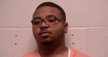 <B>HODGE</B>, <B>XAVIER</B> <B>DEANDRE</B> #, Robertson County, Tennessee - 2018-04-07 07:11:00