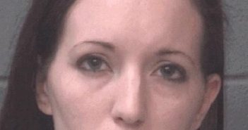 NORRIS, DEVIN MARIANN | 2018-04-09 Onslow County, North Carolina Booking
