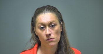 DANIELLE MARIE HEADLEY | 2018-04-10 11:57:00 Isabella County, Michigan Booking