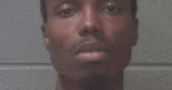 YATES, NICKEY FREEMAN, JR | 2018-04-11 Onslow County, North Carolina Booking