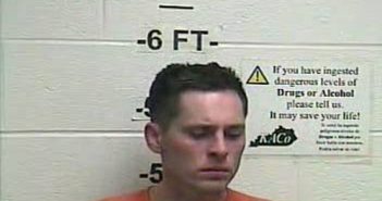 <B>CHRISTOPHER</B> <B>HELLINGS</B> #, Whitley County, Kentucky - 2018-04-12 22:40:00