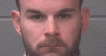 HAWKINS, RANDLE DARREN, JR | 2018-04-16 Onslow County, North Carolina Booking
