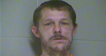 THOMAS SLONE | 2018-04-16 04:20:00 Woodford County, Kentucky Booking