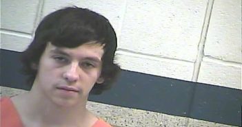 <B>TRISTAN</B> <B>SAMUEL</B> <B>YOTER</B> #, Breckinridge County, Kentucky - 2018-04-20 09:59:00