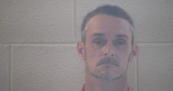 <B>ROBERT</B> <B>E</B> <B>HALLMAN</B> #, Pulaski County, Kentucky - 2018-04-20 13:44:00