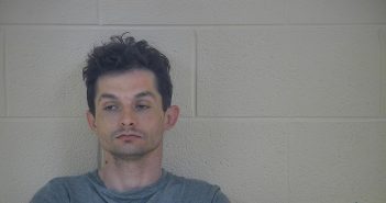 JOSHUA STEVEN WATTS | 2018-04-24 19:48:00 Taylor County, Kentucky Booking