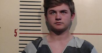 YOUNG, RILEY CHADRICK | 2018-04-26 Parker County, Texas Booking