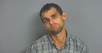 FRANKIE J GODINO | 2018-04-28 00:59:00 Greene County, Missouri Booking