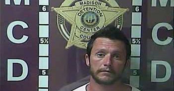 <B>DANIEL</B> <B>PAUL</B> JR <B>GIBSON</B> #, Madison County, Kentucky - 2018-05-01 12:15:00