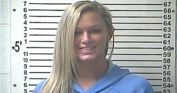 <B>CHASSITY</B> <B>NICOLE</B> <B>CALDWELL</B> #, Hardin County, Kentucky - 2018-05-01 09:54:00