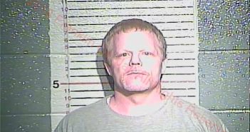 <B>BRYAN</B> EUGENE <B>BIGGS</B> #, Franklin County, Kentucky - 2018-05-02 22:05:00