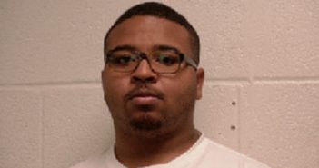 HODGE, XAVIER DEANDRE | 2018-05-19 01:51:00 Robertson County, Tennessee Booking
