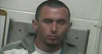 SAMUEL ANDREW MCFADDEN | 2018-05-22 09:24:00 Larue County, Kentucky Booking